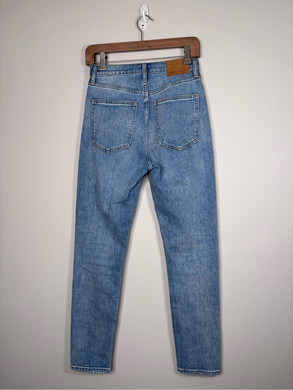 Denim Forum The Yoko Hi Rise Slim Jeans Size 26 Light Blue - Picture 3 of 8